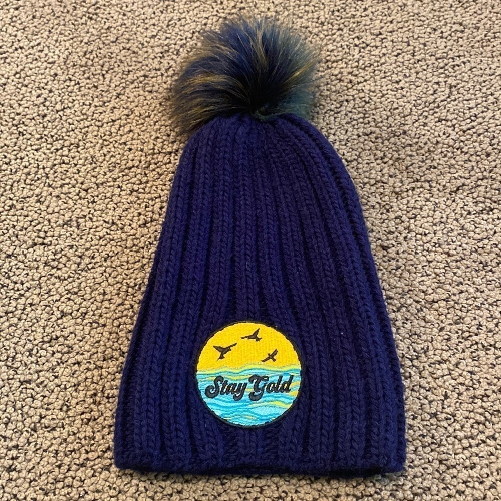 NWOT Knit Slouchy Navy Blue Beanie with Patch on Front and Fur Pom Pom